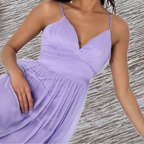 Angelic Entrance Lavender Pleated Tulle Maxi Dress NWT - Picture 4 of 7